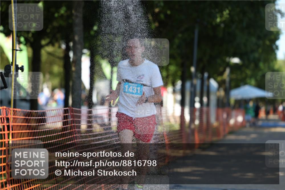 07.09.2025 - 19. Norderstedt Triathlon Michael Strokosch http://msf.ph/oto/8816798 07.09.2025 15:36:57 Laufen 917, 1431 meine-sportfotos.de
