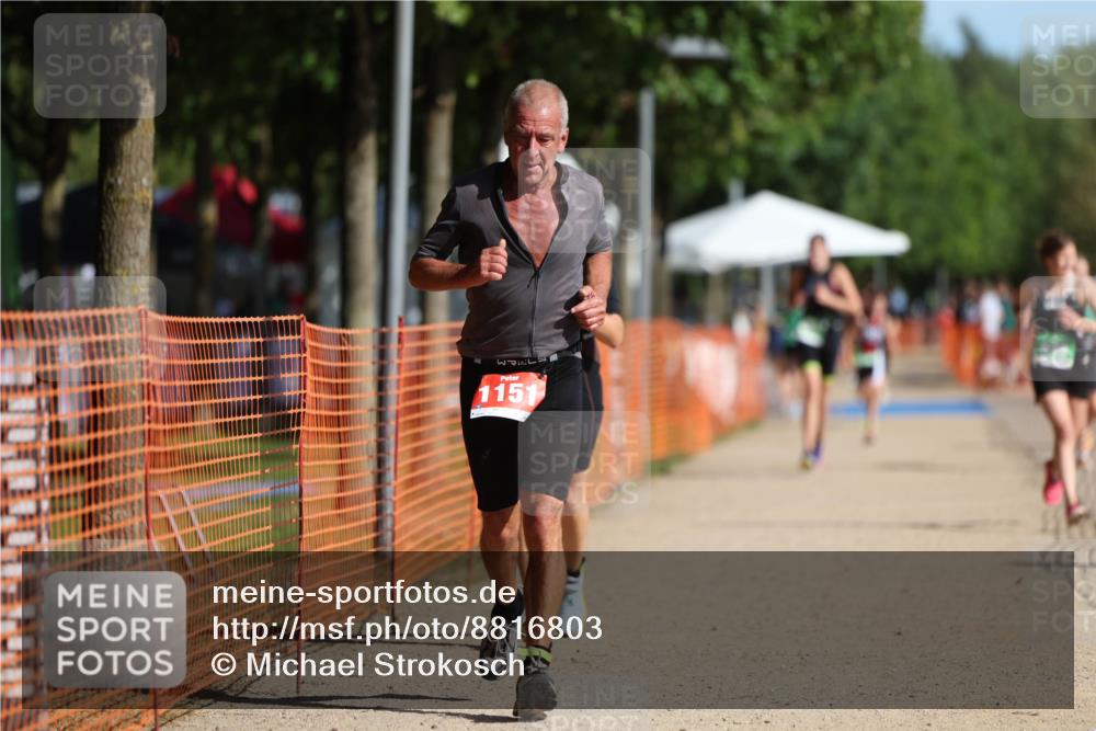 07.09.2025 - 19. Norderstedt Triathlon Michael Strokosch http://msf.ph/oto/8816803 07.09.2025 10:47:51 Laufen 62, 83, 639, 1110, 1151 meine-sportfotos.de