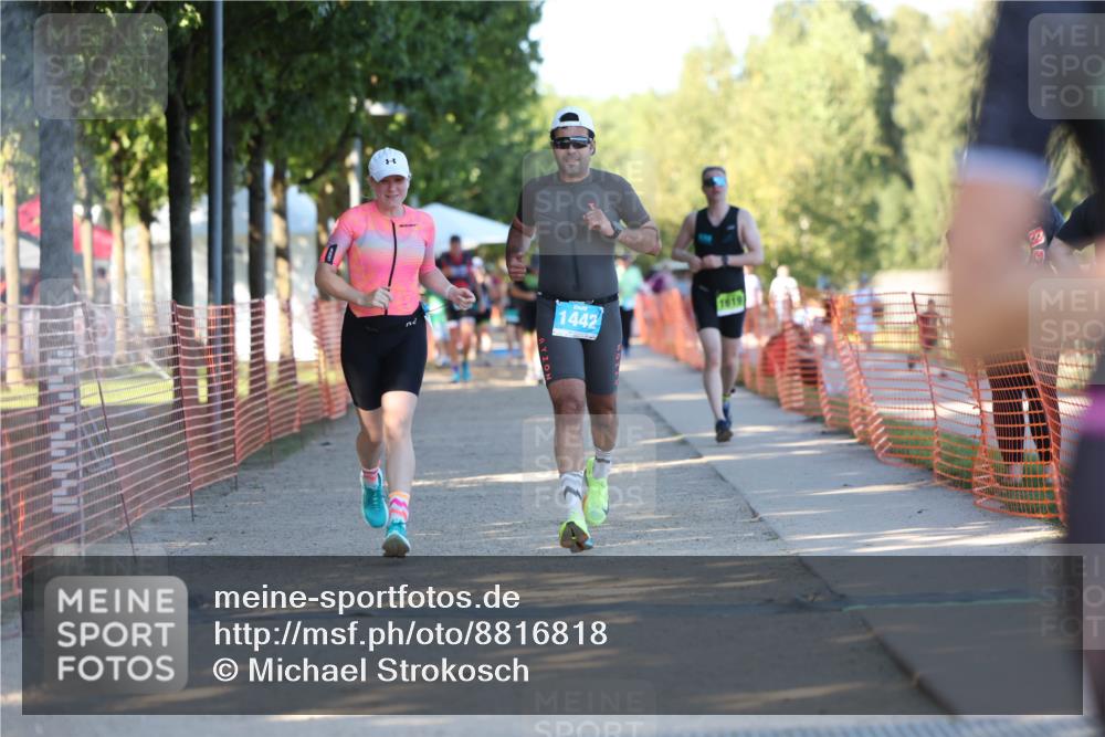 07.09.2025 - 19. Norderstedt Triathlon Michael Strokosch http://msf.ph/oto/8816818 07.09.2025 16:34:31 Laufen 914, 1442, 1581, 1613, 1619 meine-sportfotos.de