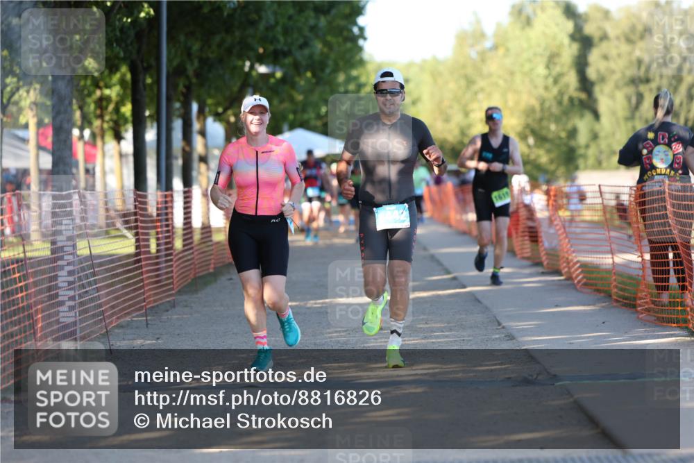 07.09.2025 - 19. Norderstedt Triathlon Michael Strokosch http://msf.ph/oto/8816826 07.09.2025 16:34:32 Laufen 914, 1442, 1581, 1613, 1619 meine-sportfotos.de