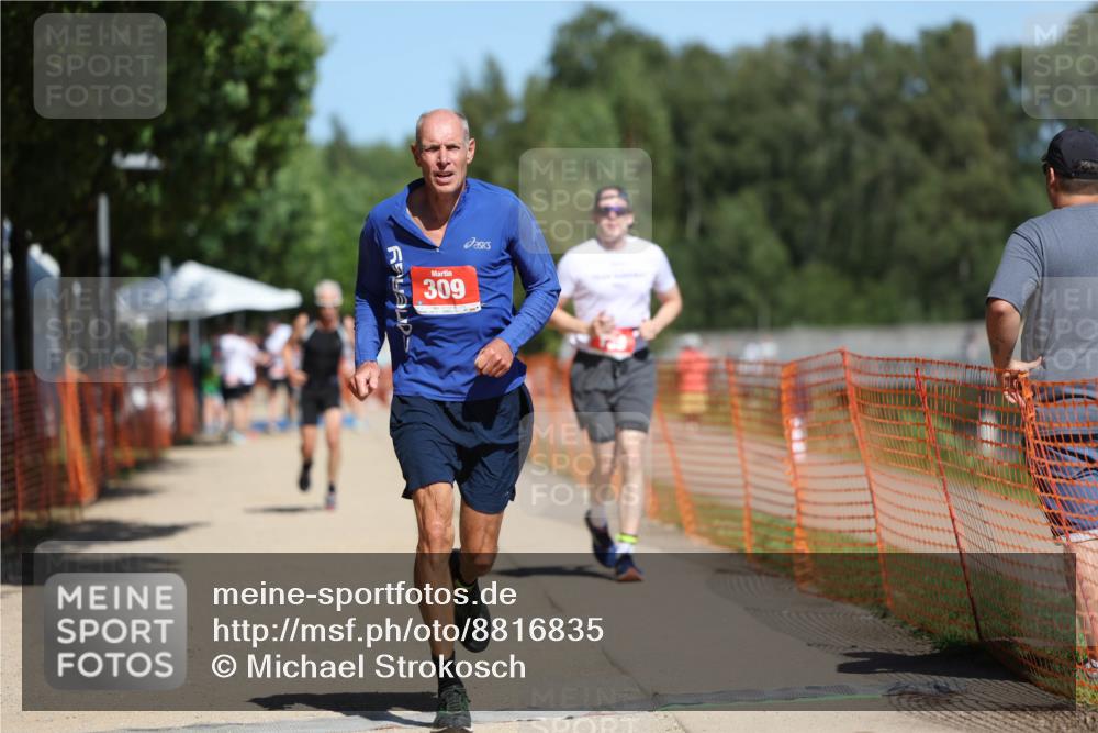 07.09.2025 - 19. Norderstedt Triathlon Michael Strokosch http://msf.ph/oto/8816835 07.09.2025 12:57:39 Laufen 139, 208, 309, 813 meine-sportfotos.de
