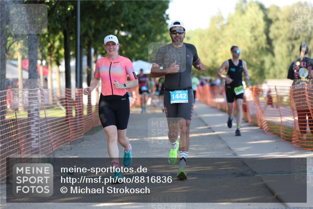 07.09.2025 - 19. Norderstedt Triathlon Michael Strokosch http://msf.ph/oto/8816836 07.09.2025 16:34:32 Laufen 914, 1442, 1581, 1613, 1619 meine-sportfotos.de