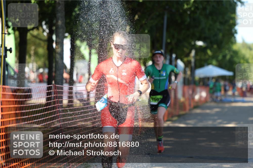 07.09.2025 - 19. Norderstedt Triathlon Michael Strokosch http://msf.ph/oto/8816880 07.09.2025 15:37:39 Laufen 1005, 1404, 1507 meine-sportfotos.de
