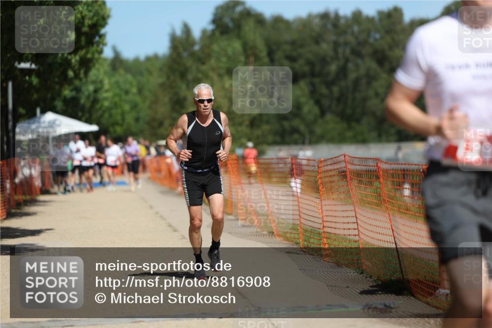 07.09.2025 - 19. Norderstedt Triathlon Michael Strokosch http://msf.ph/oto/8816908 07.09.2025 12:57:44 Laufen 139, 309, 813 meine-sportfotos.de
