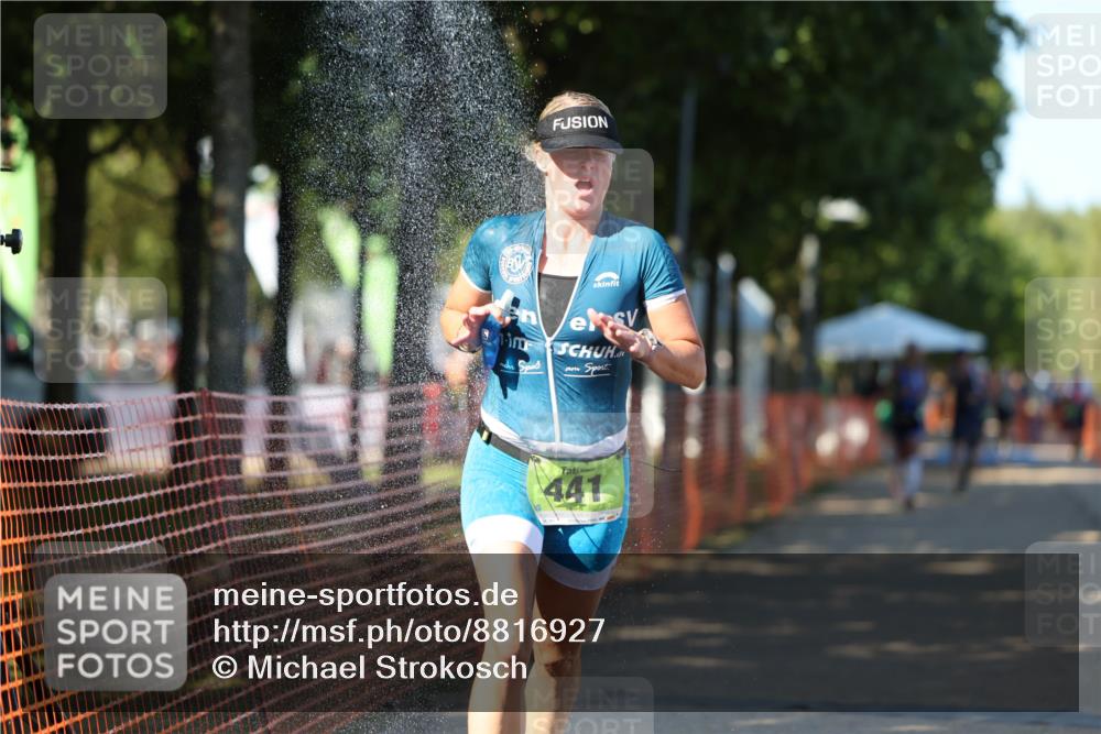 07.09.2025 - 19. Norderstedt Triathlon Michael Strokosch http://msf.ph/oto/8816927 07.09.2025 15:37:57 Laufen 441, 477 meine-sportfotos.de
