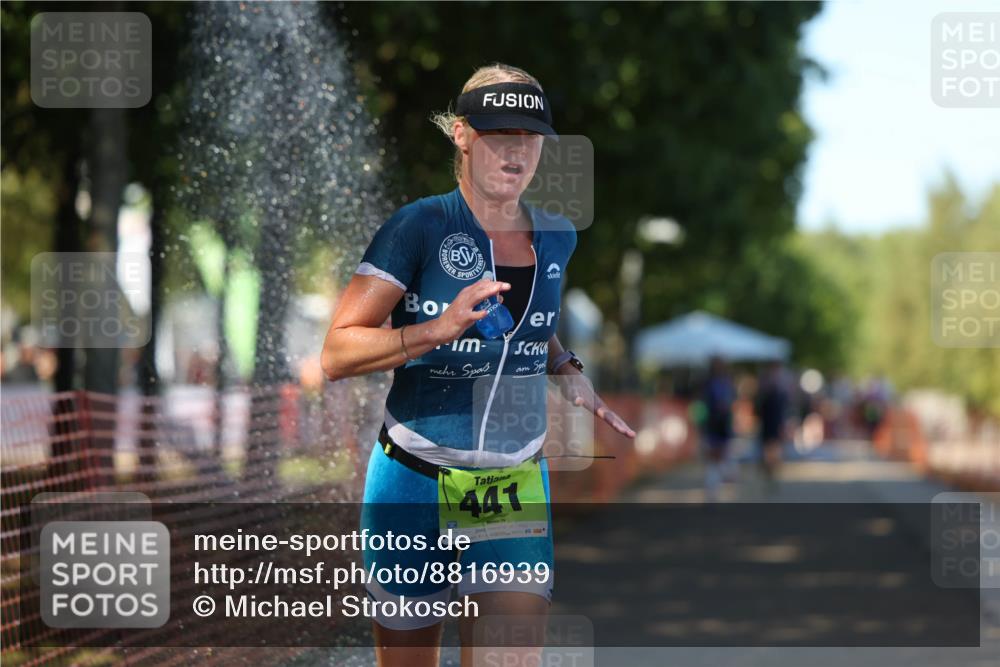 07.09.2025 - 19. Norderstedt Triathlon Michael Strokosch http://msf.ph/oto/8816939 07.09.2025 15:37:57 Laufen 441, 477 meine-sportfotos.de