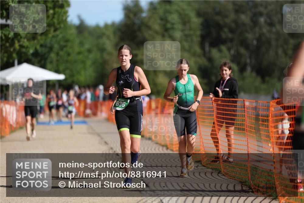 07.09.2025 - 19. Norderstedt Triathlon Michael Strokosch http://msf.ph/oto/8816941 07.09.2025 10:47:58 Laufen 124, 129, 635, 639, 1110, 1151 meine-sportfotos.de
