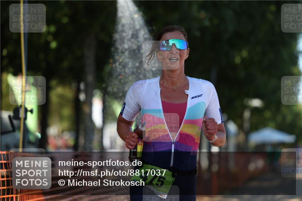 07.09.2025 - 19. Norderstedt Triathlon Michael Strokosch http://msf.ph/oto/8817037 07.09.2025 15:38:14 Laufen 475, 970, 1496, 1504 meine-sportfotos.de