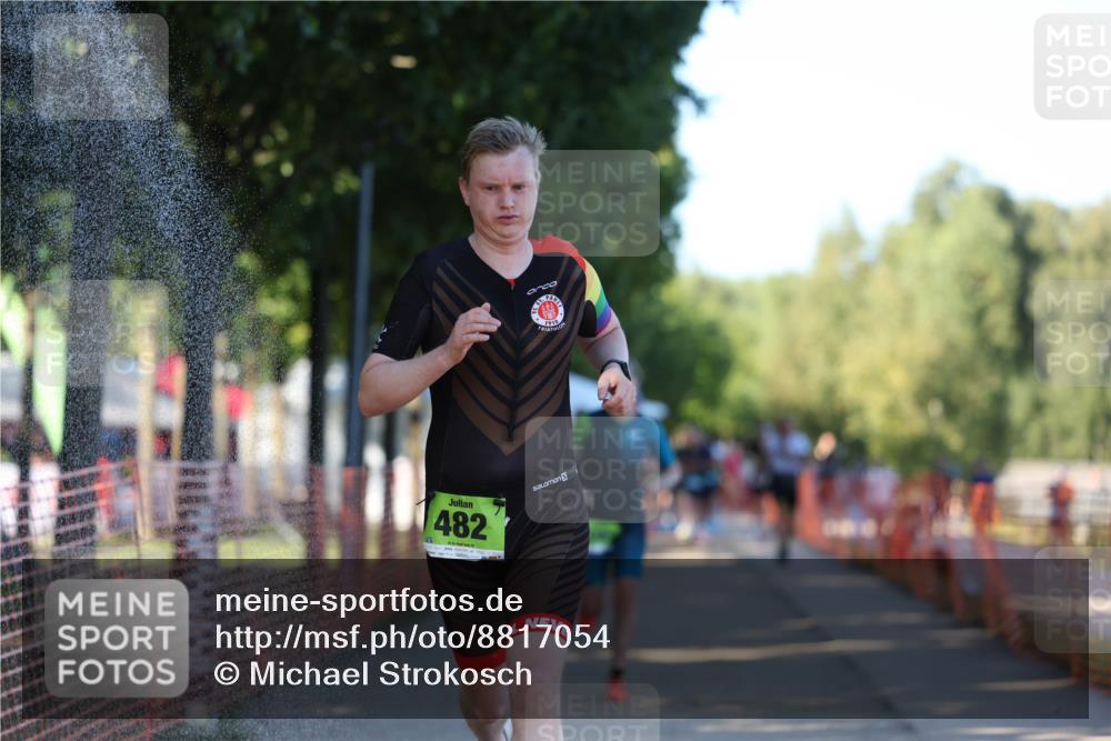 07.09.2025 - 19. Norderstedt Triathlon Michael Strokosch http://msf.ph/oto/8817054 07.09.2025 16:36:01 Laufen 482, 1085, 1588, 1628 meine-sportfotos.de