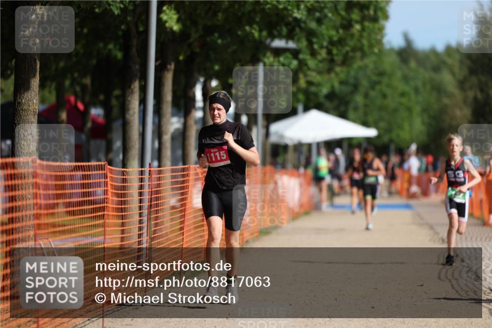 07.09.2025 - 19. Norderstedt Triathlon Michael Strokosch http://msf.ph/oto/8817063 07.09.2025 10:48:05 Laufen 124, 129, 132, 635, 1115 meine-sportfotos.de