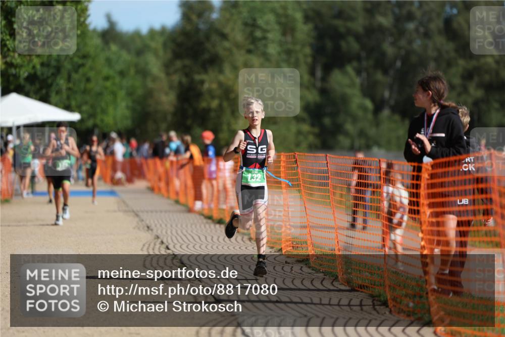07.09.2025 - 19. Norderstedt Triathlon Michael Strokosch http://msf.ph/oto/8817080 07.09.2025 10:48:07 Laufen 124, 132, 1115 meine-sportfotos.de