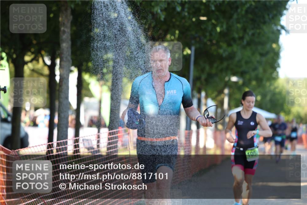 07.09.2025 - 19. Norderstedt Triathlon Michael Strokosch http://msf.ph/oto/8817101 07.09.2025 16:36:08 Laufen 932, 1058, 1589, 1628 meine-sportfotos.de