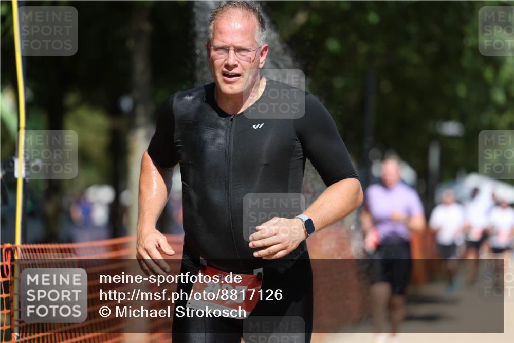 07.09.2025 - 19. Norderstedt Triathlon Michael Strokosch http://msf.ph/oto/8817126 07.09.2025 12:58:03 Laufen 176, 713, 780, 835, 1277, 1398 meine-sportfotos.de
