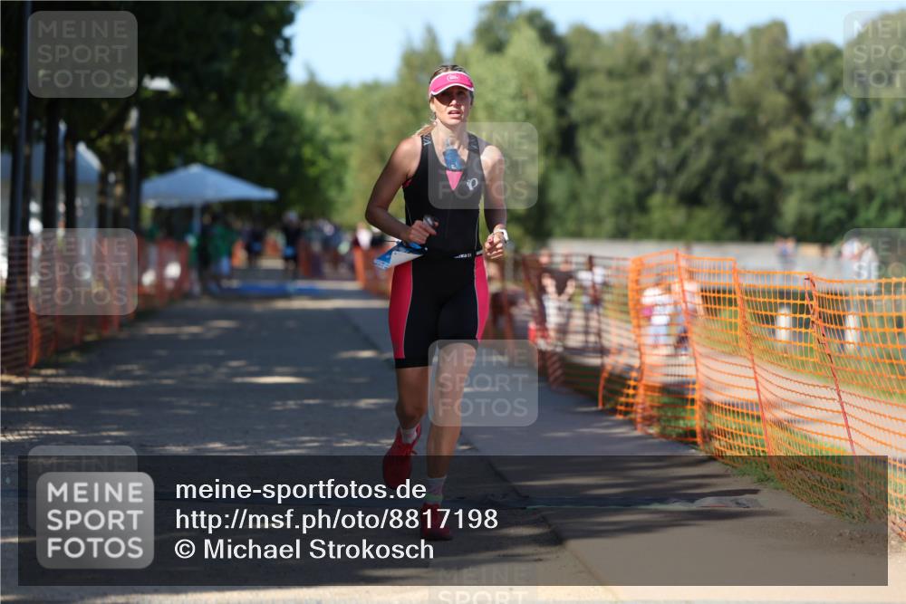 07.09.2025 - 19. Norderstedt Triathlon Michael Strokosch http://msf.ph/oto/8817198 07.09.2025 15:38:33 Laufen 377, 480 meine-sportfotos.de