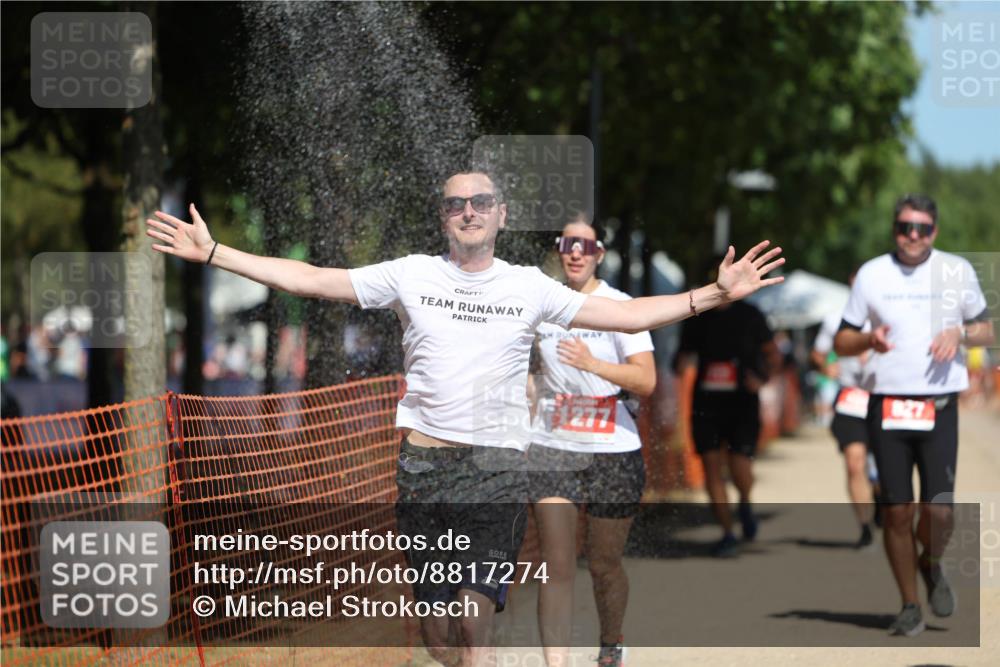 07.09.2025 - 19. Norderstedt Triathlon Michael Strokosch http://msf.ph/oto/8817274 07.09.2025 12:58:10 Laufen 176, 189, 717, 780, 827, 1277, 1398 meine-sportfotos.de