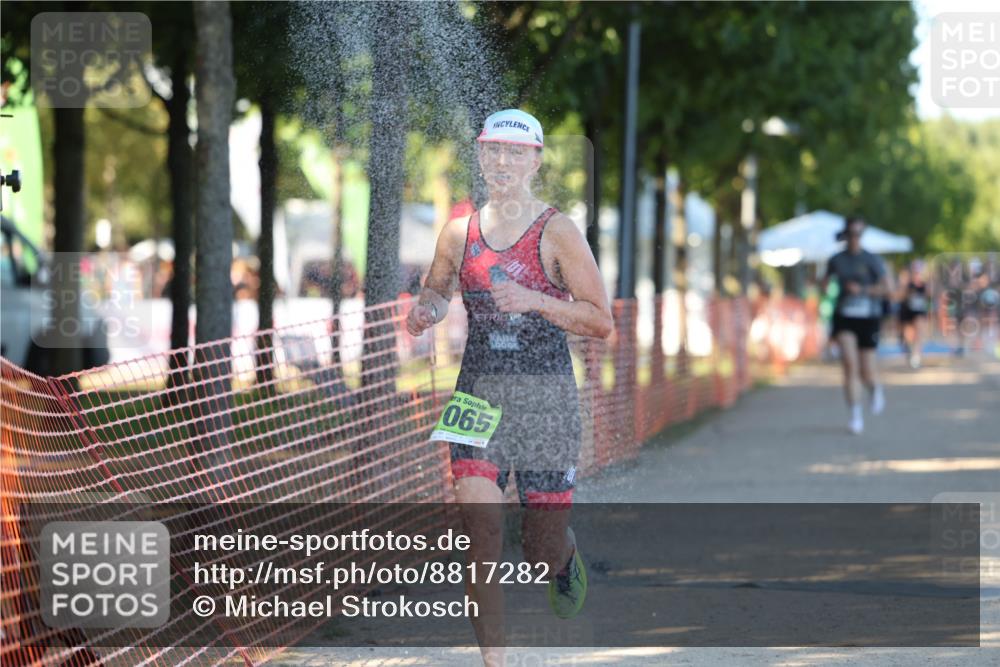 07.09.2025 - 19. Norderstedt Triathlon Michael Strokosch http://msf.ph/oto/8817282 07.09.2025 16:36:54 Laufen 530, 937, 1065, 1424 meine-sportfotos.de