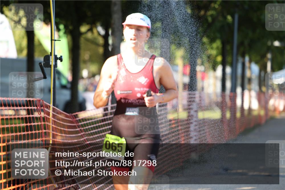 07.09.2025 - 19. Norderstedt Triathlon Michael Strokosch http://msf.ph/oto/8817298 07.09.2025 16:36:55 Laufen 530, 937, 1065, 1424 meine-sportfotos.de