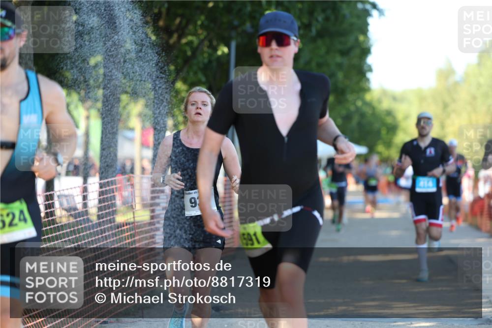 07.09.2025 - 19. Norderstedt Triathlon Michael Strokosch http://msf.ph/oto/8817319 07.09.2025 16:37:08 Laufen 402, 414, 938, 1051, 1417, 1591, 1610, 1624 meine-sportfotos.de