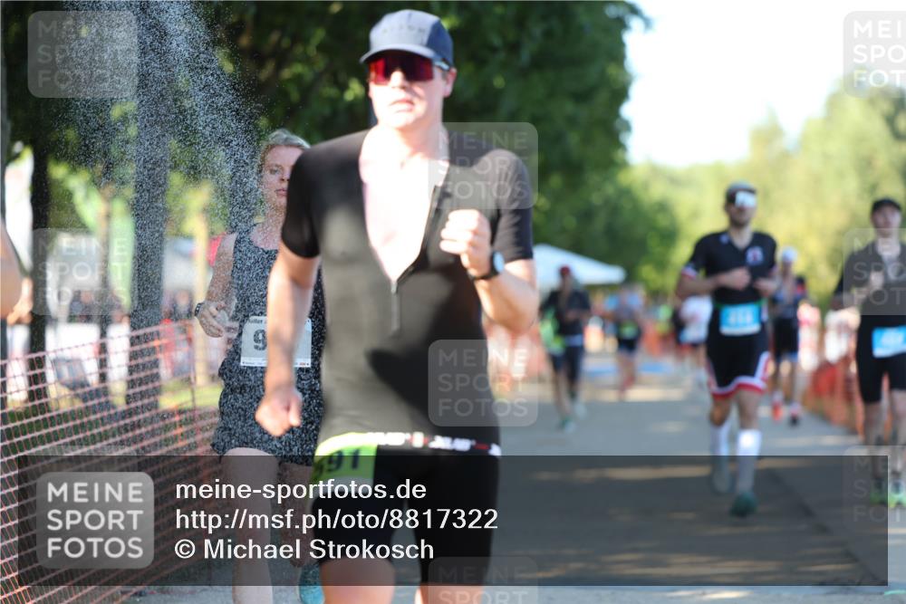 07.09.2025 - 19. Norderstedt Triathlon Michael Strokosch http://msf.ph/oto/8817322 07.09.2025 16:37:08 Laufen 402, 414, 938, 1051, 1417, 1591, 1610, 1624 meine-sportfotos.de