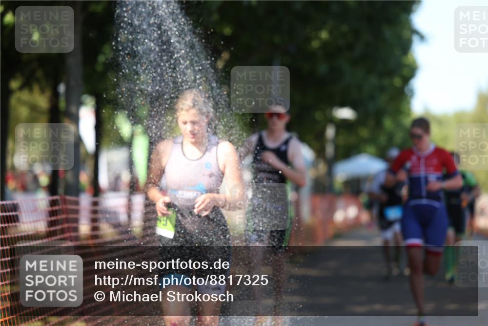 07.09.2025 - 19. Norderstedt Triathlon Michael Strokosch http://msf.ph/oto/8817325 07.09.2025 15:39:10 Laufen 449, 1480, 1498 meine-sportfotos.de