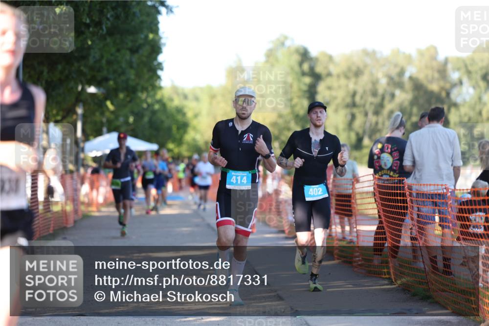 07.09.2025 - 19. Norderstedt Triathlon Michael Strokosch http://msf.ph/oto/8817331 07.09.2025 16:37:09 Laufen 402, 414, 938, 1051, 1417, 1591, 1610, 1624 meine-sportfotos.de
