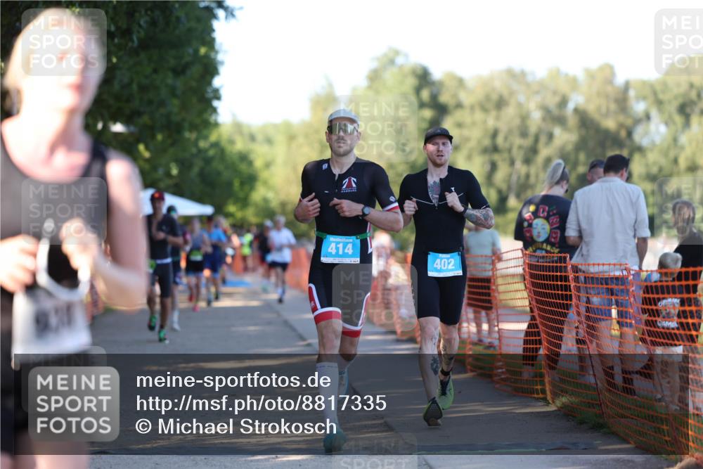 07.09.2025 - 19. Norderstedt Triathlon Michael Strokosch http://msf.ph/oto/8817335 07.09.2025 16:37:09 Laufen 402, 414, 938, 1051, 1417, 1591, 1610, 1624 meine-sportfotos.de