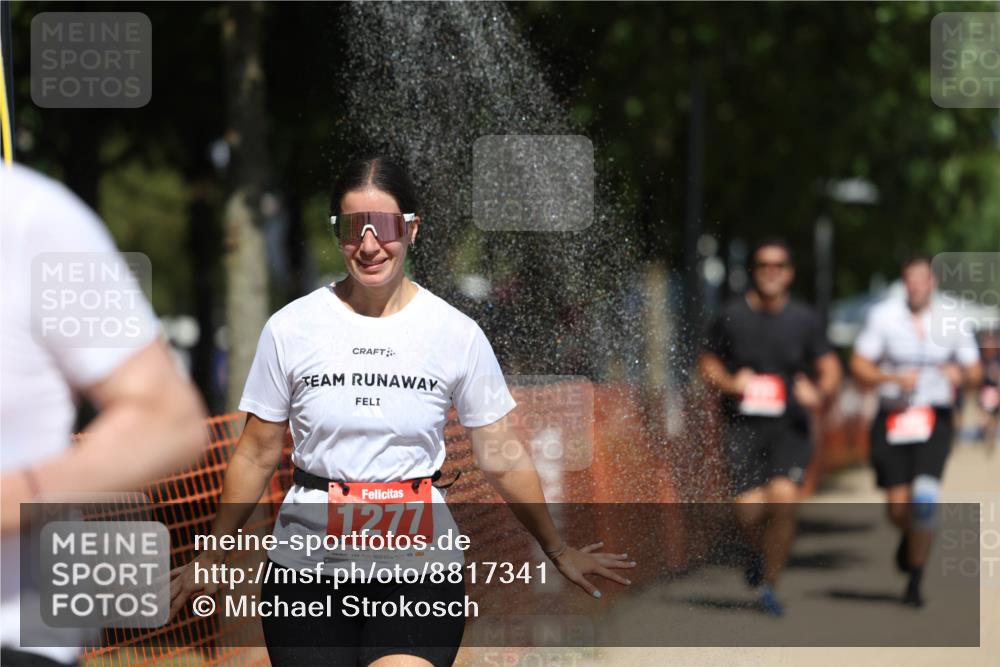 07.09.2025 - 19. Norderstedt Triathlon Michael Strokosch http://msf.ph/oto/8817341 07.09.2025 12:58:12 Laufen 189, 717, 780, 827, 1277, 1398 meine-sportfotos.de
