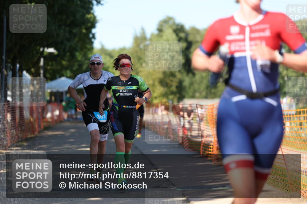 07.09.2025 - 19. Norderstedt Triathlon Michael Strokosch http://msf.ph/oto/8817354 07.09.2025 15:39:12 Laufen 449, 469, 1480, 1498 meine-sportfotos.de
