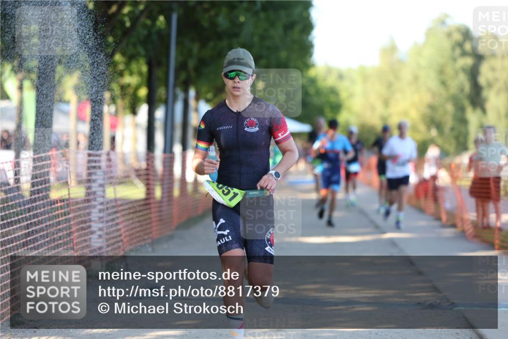 07.09.2025 - 19. Norderstedt Triathlon Michael Strokosch http://msf.ph/oto/8817379 07.09.2025 16:37:16 Laufen 425, 936, 1051, 1095, 1417, 1556, 1610 meine-sportfotos.de