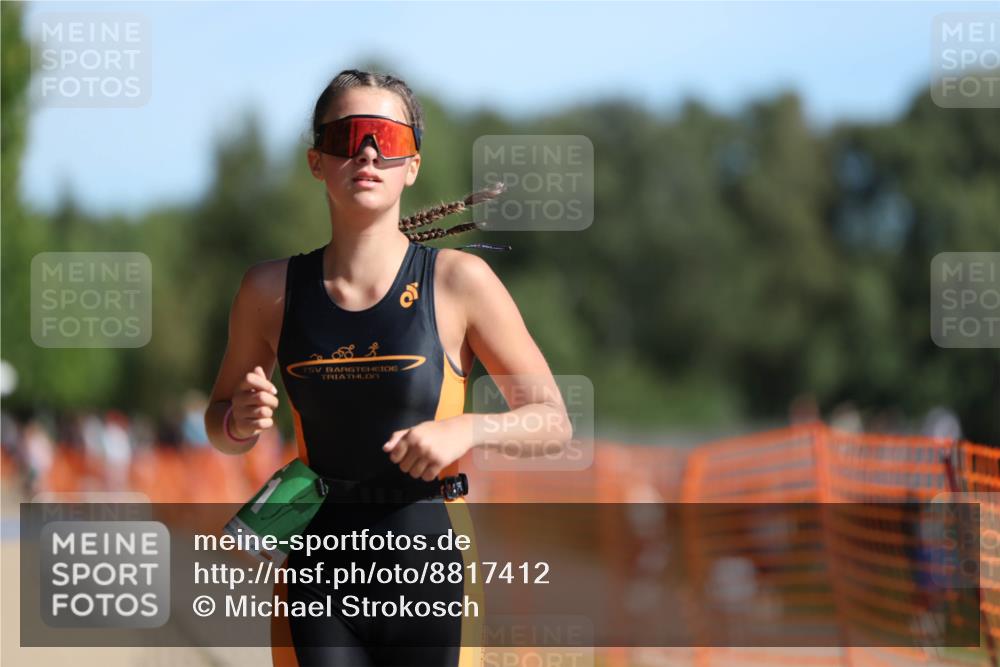07.09.2025 - 19. Norderstedt Triathlon Michael Strokosch http://msf.ph/oto/8817412 07.09.2025 10:48:21 Laufen 91, 123, 1117 meine-sportfotos.de