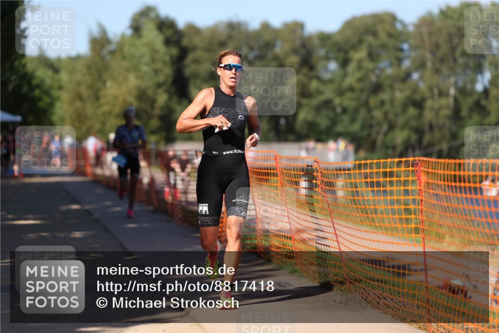 07.09.2025 - 19. Norderstedt Triathlon Michael Strokosch http://msf.ph/oto/8817418 07.09.2025 15:39:18 Laufen 469, 1439 meine-sportfotos.de