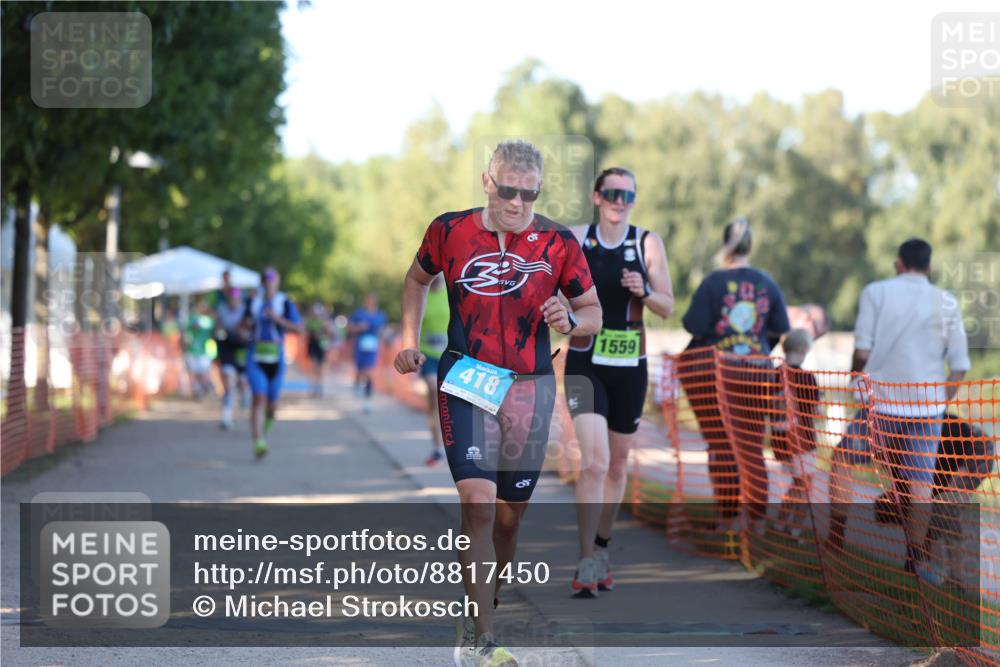 07.09.2025 - 19. Norderstedt Triathlon Michael Strokosch http://msf.ph/oto/8817450 07.09.2025 16:37:44 Laufen 418, 947, 1068, 1559, 1563 meine-sportfotos.de