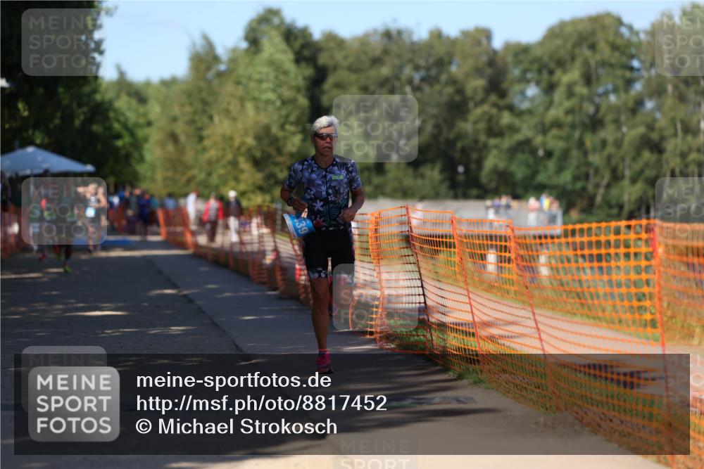 07.09.2025 - 19. Norderstedt Triathlon Michael Strokosch http://msf.ph/oto/8817452 07.09.2025 15:39:21 Laufen 469, 1439, 1500 meine-sportfotos.de