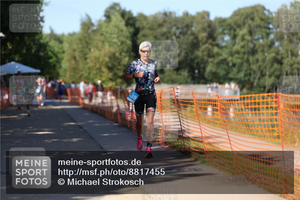 07.09.2025 - 19. Norderstedt Triathlon Michael Strokosch http://msf.ph/oto/8817455 07.09.2025 15:39:21 Laufen 469, 1439, 1500 meine-sportfotos.de