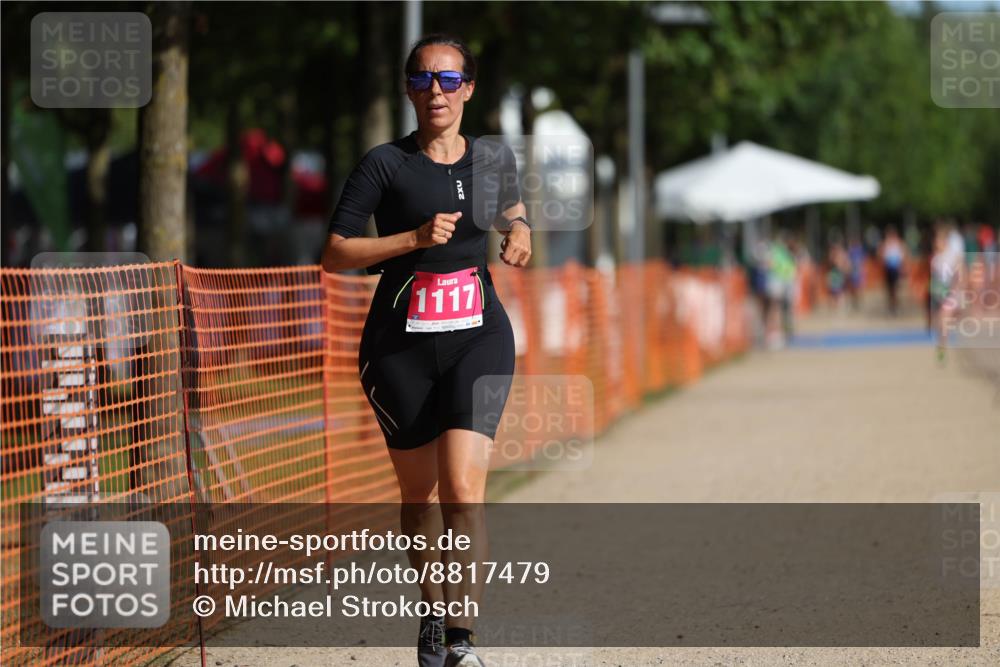 07.09.2025 - 19. Norderstedt Triathlon Michael Strokosch http://msf.ph/oto/8817479 07.09.2025 10:48:24 Laufen 91, 1117 meine-sportfotos.de