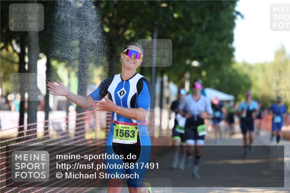 07.09.2025 - 19. Norderstedt Triathlon Michael Strokosch http://msf.ph/oto/8817491 07.09.2025 16:37:50 Laufen 529, 947, 1068, 1094, 1454, 1563, 1607 meine-sportfotos.de