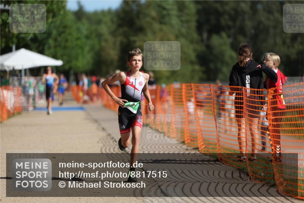 07.09.2025 - 19. Norderstedt Triathlon Michael Strokosch http://msf.ph/oto/8817515 07.09.2025 10:48:34 Laufen 61 meine-sportfotos.de