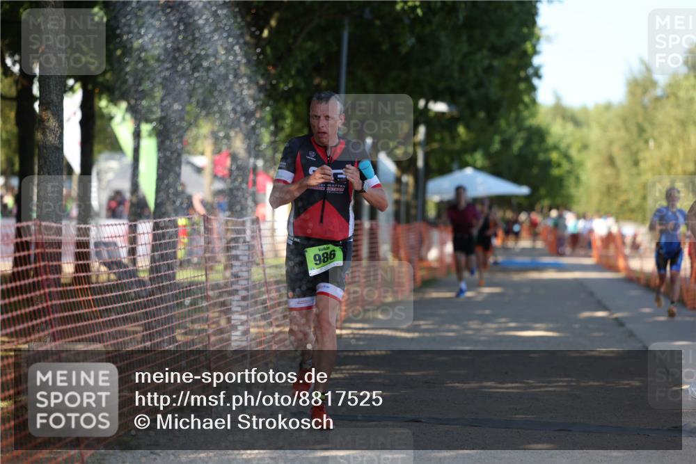07.09.2025 - 19. Norderstedt Triathlon Michael Strokosch http://msf.ph/oto/8817525 07.09.2025 15:39:33 Laufen 478, 896, 1500 meine-sportfotos.de