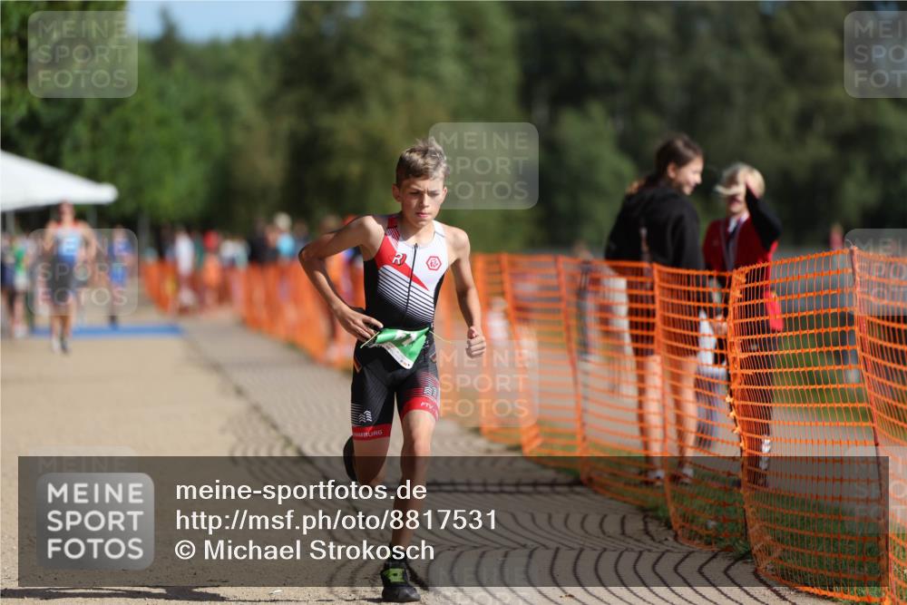 07.09.2025 - 19. Norderstedt Triathlon Michael Strokosch http://msf.ph/oto/8817531 07.09.2025 10:48:35 Laufen 61 meine-sportfotos.de
