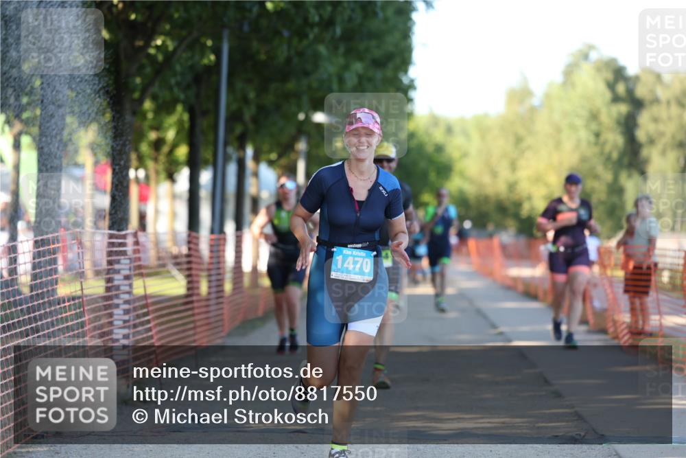 07.09.2025 - 19. Norderstedt Triathlon Michael Strokosch http://msf.ph/oto/8817550 07.09.2025 16:37:59 Laufen 453, 529, 923, 1046, 1454, 1470, 1554, 1607 meine-sportfotos.de