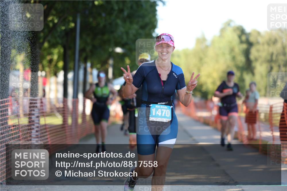 07.09.2025 - 19. Norderstedt Triathlon Michael Strokosch http://msf.ph/oto/8817558 07.09.2025 16:38:00 Laufen 453, 923, 1046, 1092, 1454, 1470, 1494, 1554 meine-sportfotos.de