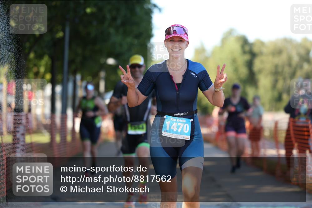 07.09.2025 - 19. Norderstedt Triathlon Michael Strokosch http://msf.ph/oto/8817562 07.09.2025 16:38:01 Laufen 453, 923, 1046, 1092, 1454, 1470, 1494, 1554 meine-sportfotos.de