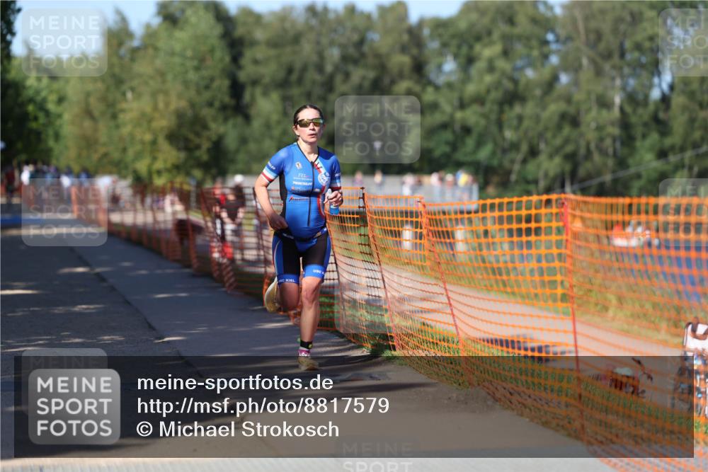 07.09.2025 - 19. Norderstedt Triathlon Michael Strokosch http://msf.ph/oto/8817579 07.09.2025 15:39:37 Laufen 478, 896, 1434 meine-sportfotos.de