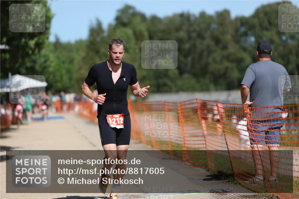 07.09.2025 - 19. Norderstedt Triathlon Michael Strokosch http://msf.ph/oto/8817605 07.09.2025 12:58:38 Laufen 1212, 1290, 1329 meine-sportfotos.de