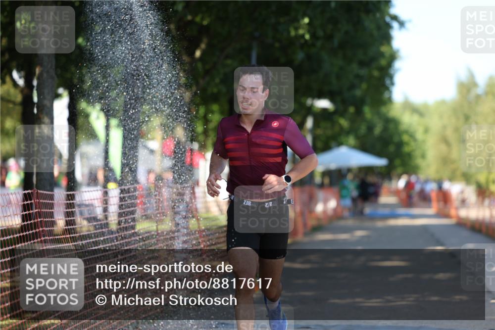 07.09.2025 - 19. Norderstedt Triathlon Michael Strokosch http://msf.ph/oto/8817617 07.09.2025 15:39:40 Laufen 478, 1434 meine-sportfotos.de