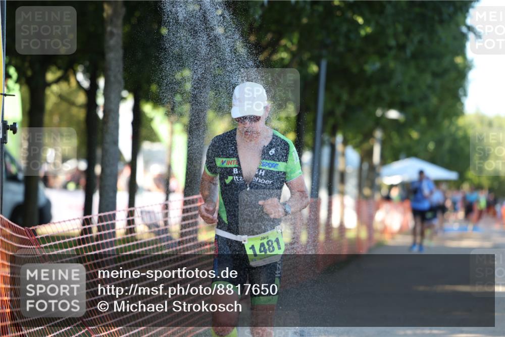 07.09.2025 - 19. Norderstedt Triathlon Michael Strokosch http://msf.ph/oto/8817650 07.09.2025 16:38:22 Laufen 1061, 1557, 1575 meine-sportfotos.de