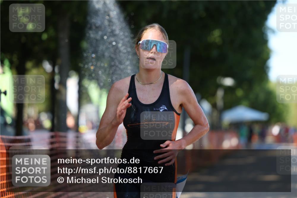 07.09.2025 - 19. Norderstedt Triathlon Michael Strokosch http://msf.ph/oto/8817667 07.09.2025 15:39:43 Laufen 1434 meine-sportfotos.de