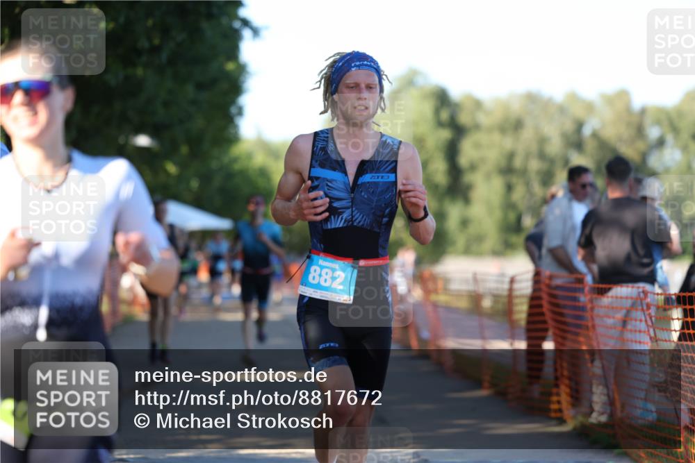 07.09.2025 - 19. Norderstedt Triathlon Michael Strokosch http://msf.ph/oto/8817672 07.09.2025 16:38:33 Laufen 882, 952, 1070, 1446, 1625 meine-sportfotos.de
