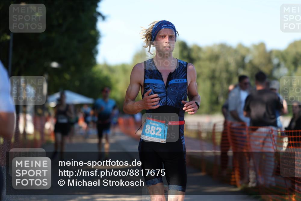 07.09.2025 - 19. Norderstedt Triathlon Michael Strokosch http://msf.ph/oto/8817675 07.09.2025 16:38:33 Laufen 882, 952, 1070, 1446, 1625 meine-sportfotos.de