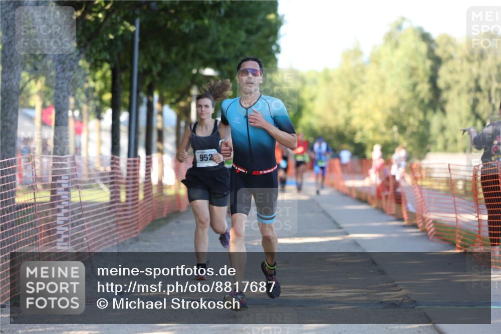 07.09.2025 - 19. Norderstedt Triathlon Michael Strokosch http://msf.ph/oto/8817687 07.09.2025 16:38:36 Laufen 882, 883, 952, 1044, 1446, 1625 meine-sportfotos.de